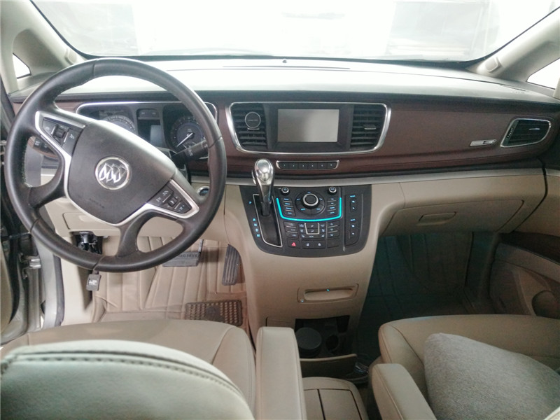 西安别克GL8内饰改装哪家好.jpg
