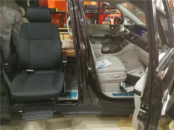 残疾人座椅改装